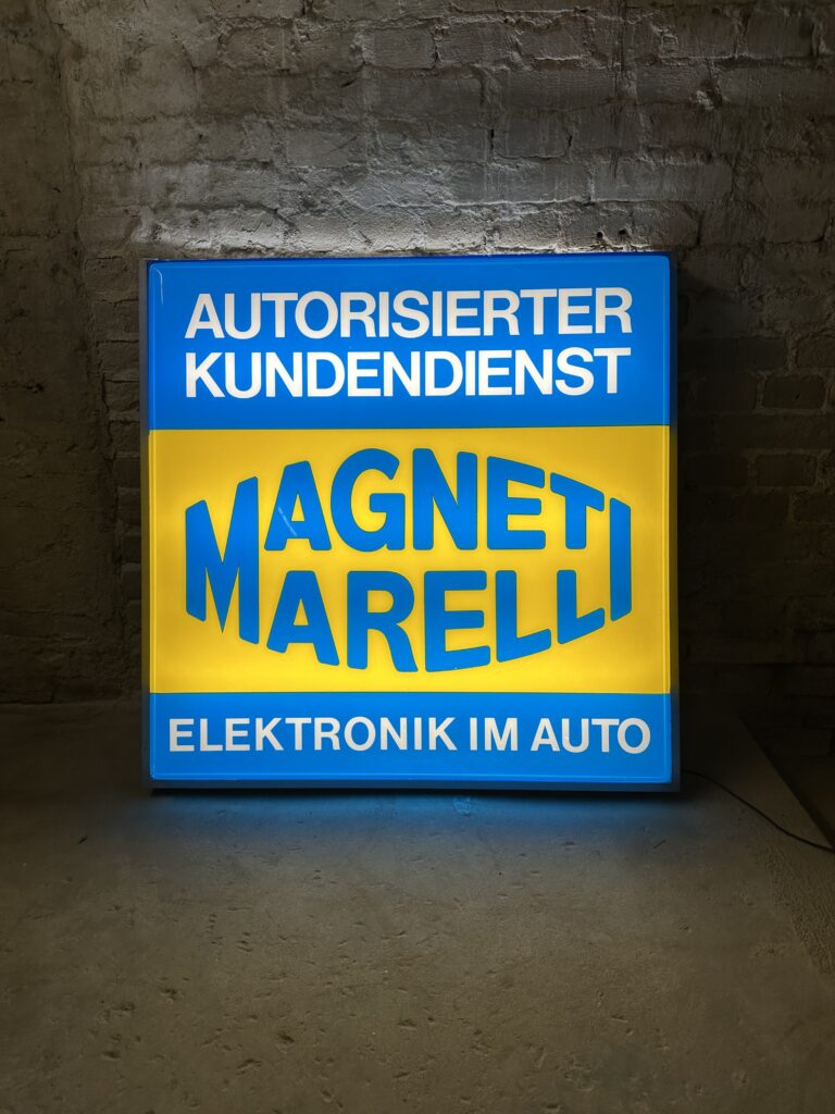 Magneti Marelli Leuchtreklame