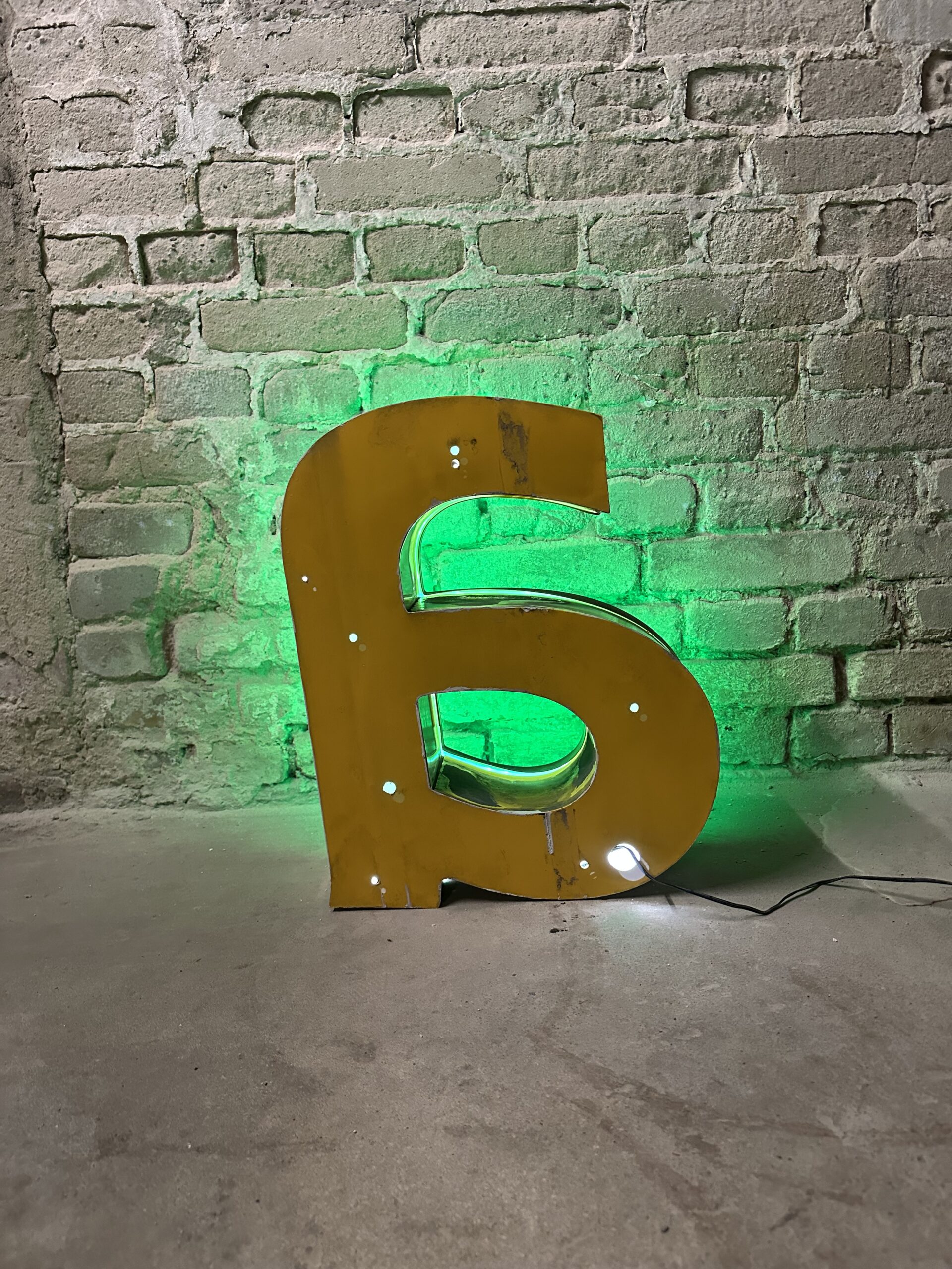 Leuchtbuchstabe a – Bild 5