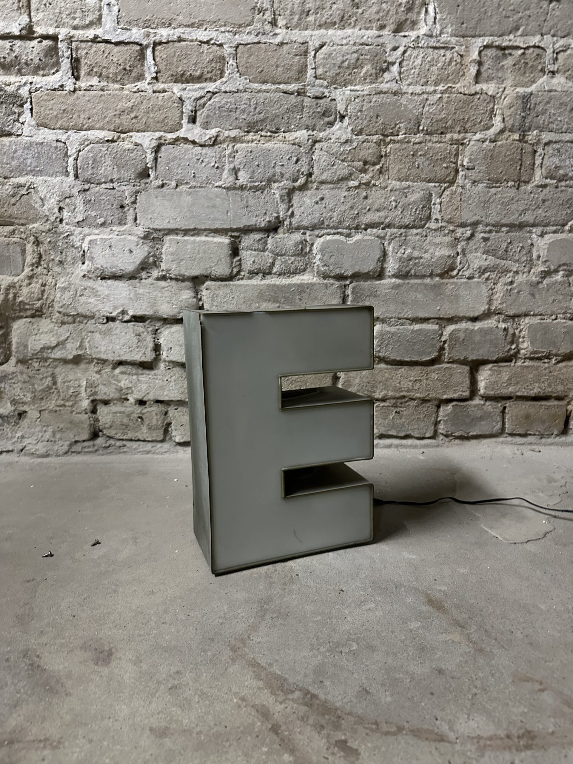 Leuchtbuchstabe E – Bild 5