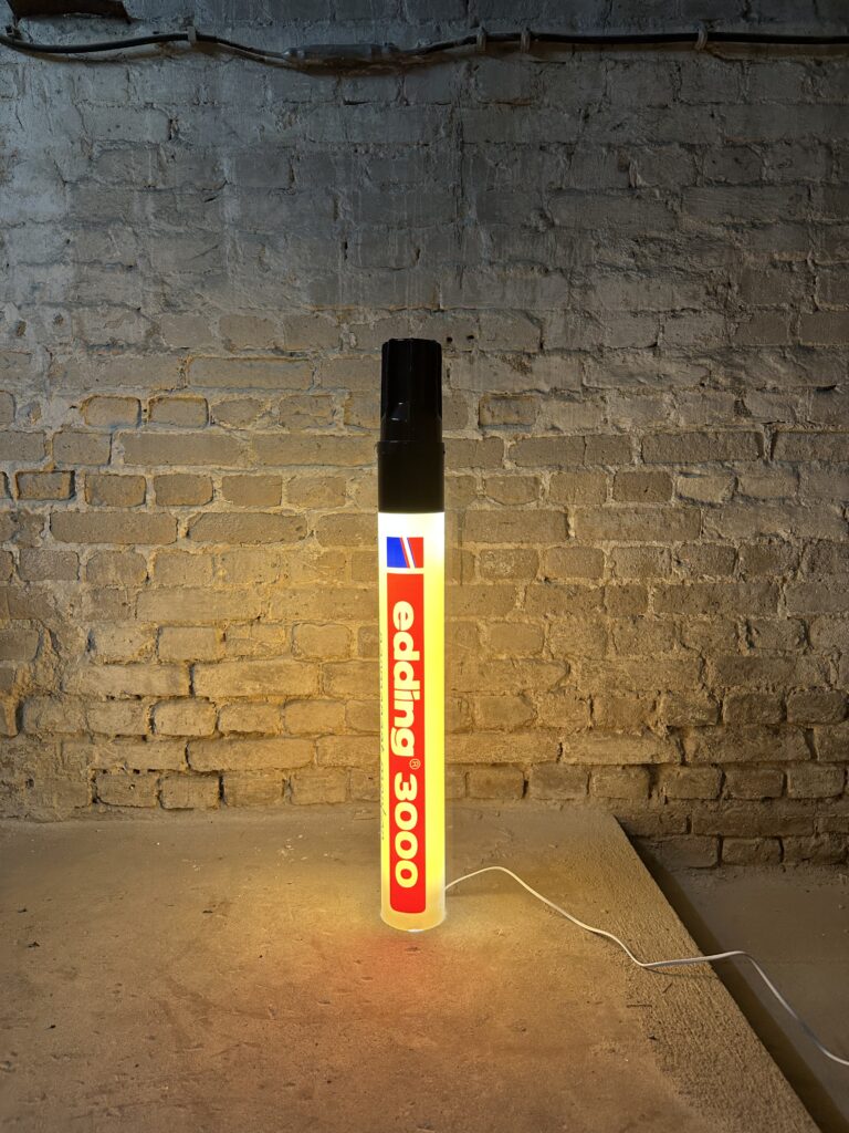 Edding Lampe Leuchtreklame