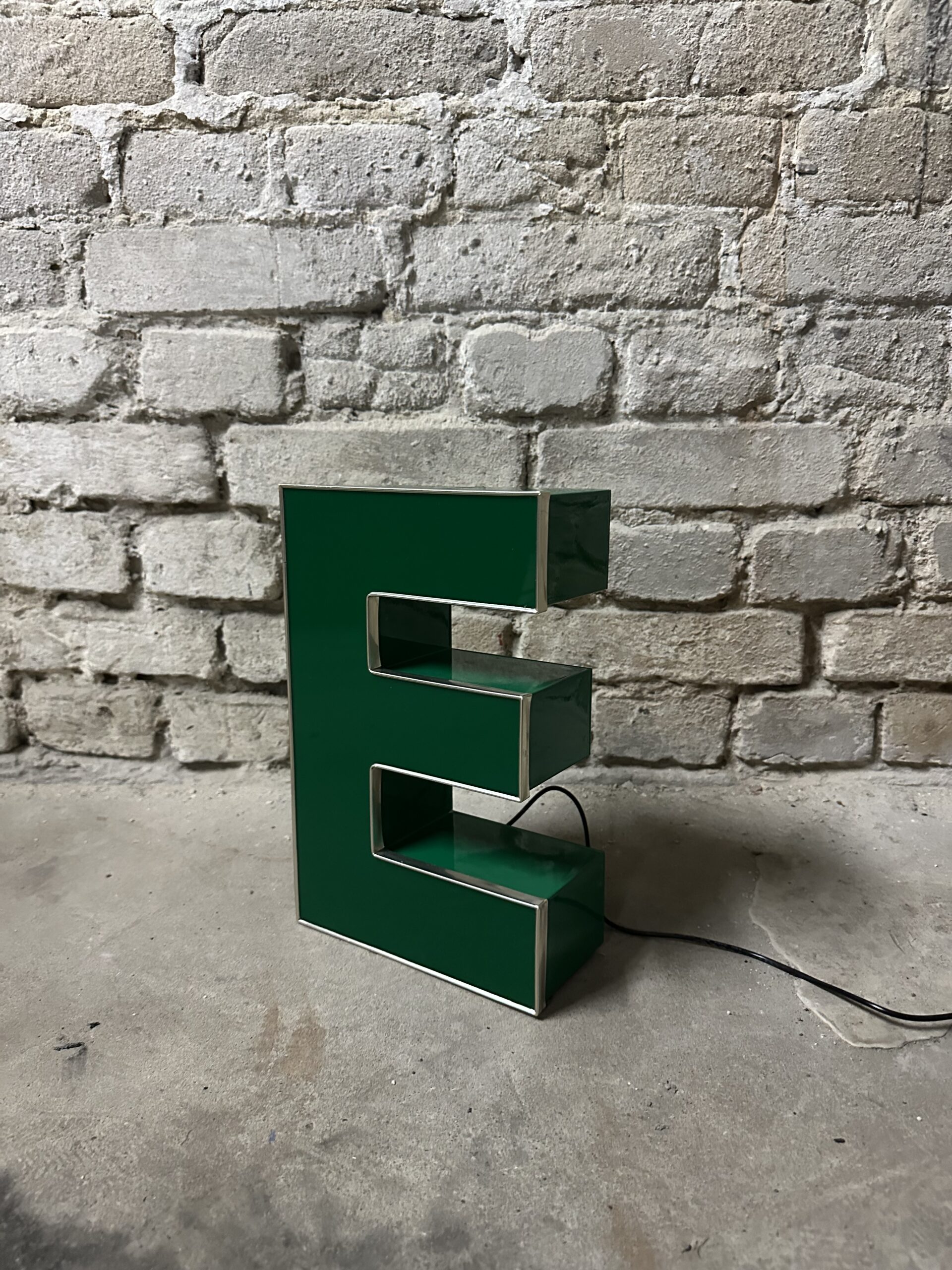 Leuchtbuchstabe E – Bild 3