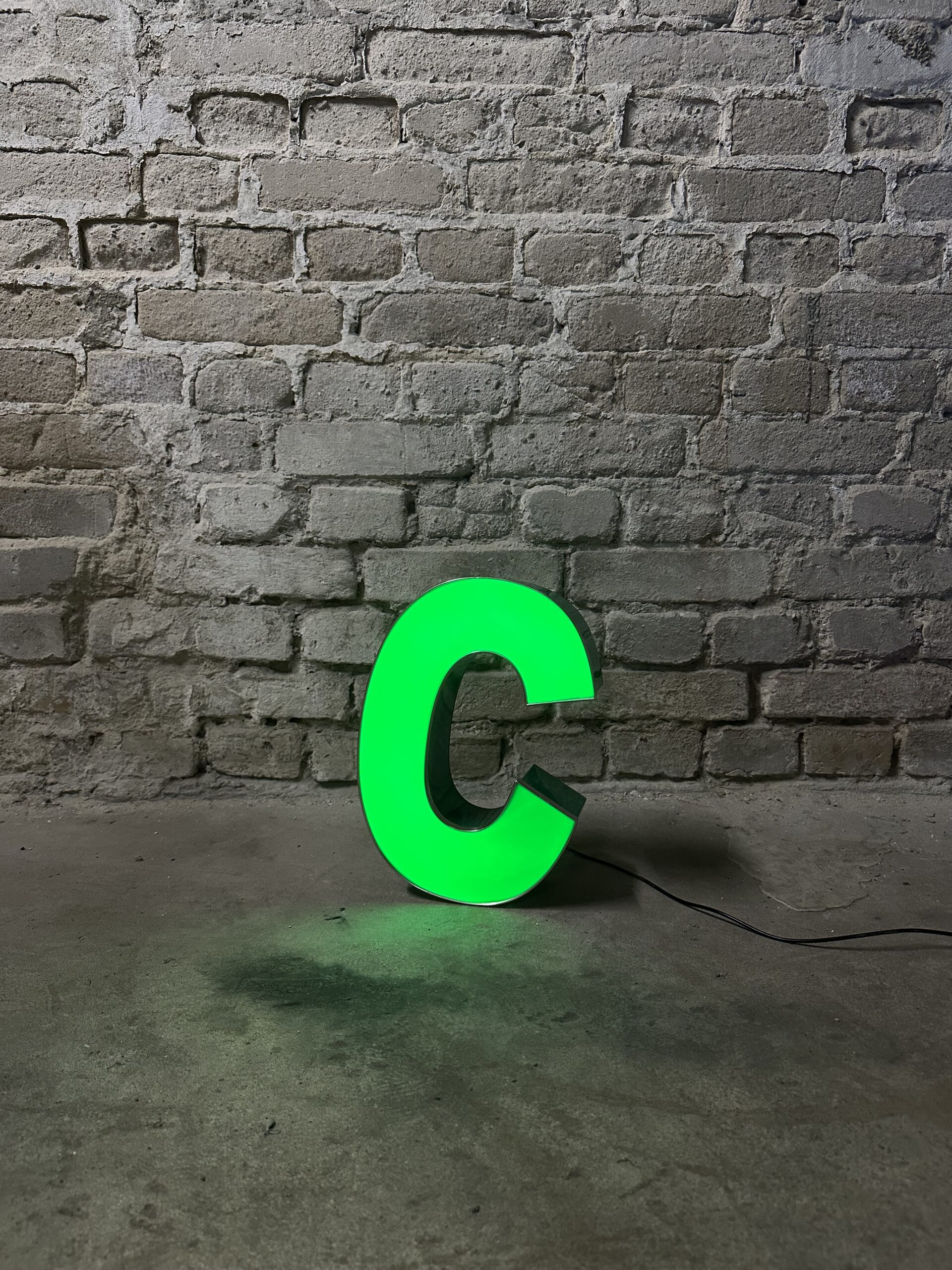 Leuchtbuchstabe C